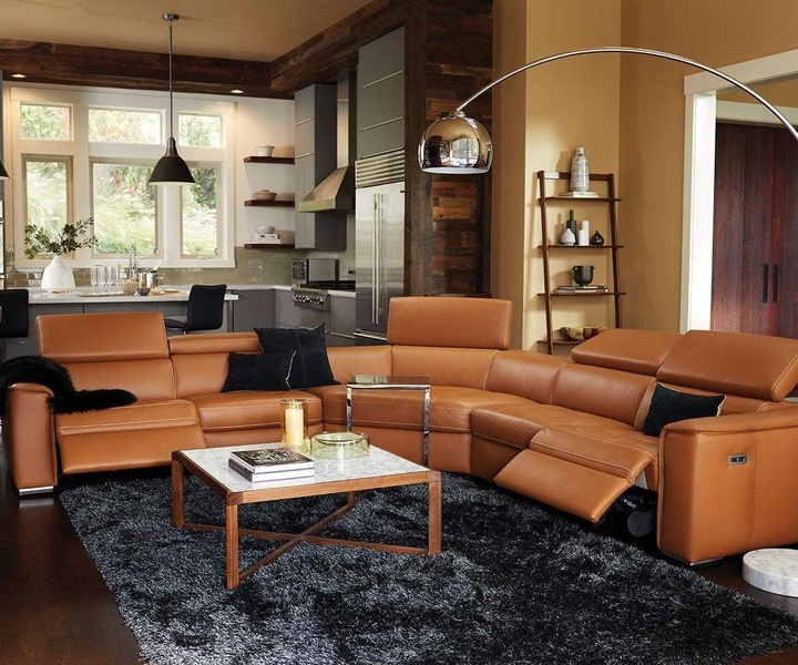 sectional sofa, leather sofa, reclining sofa, living room furniture, leather sectional, brand awareness, lifestyle, luxurious, warm, brown, black, neutral
